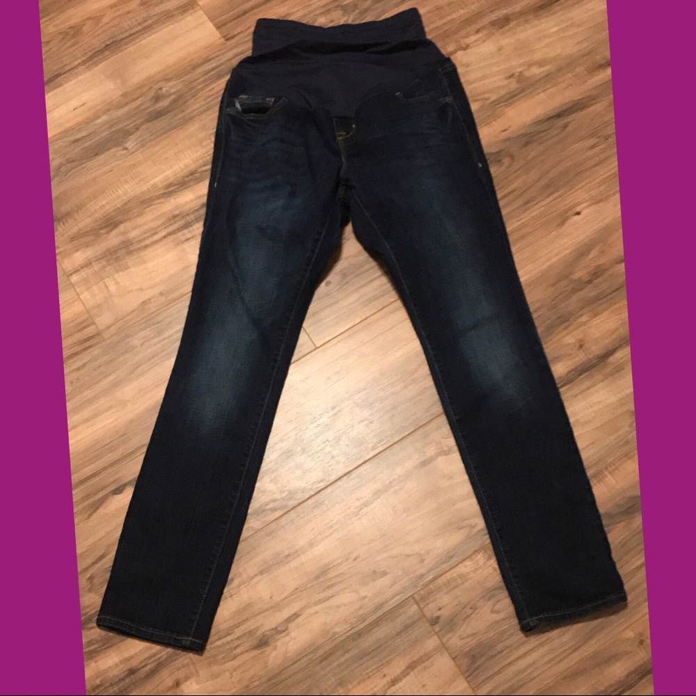 Maternity skinny jeans